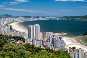 Google Firmina submarine cable docking begins in Praia Grande, Brazil, set to complete in the next 10 days.
