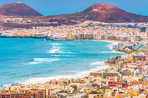 A €34M submarine cable system will link Gran Canaria, Lanzarote, and Fuerteventura, boosting connectivity in the Canary Islands.