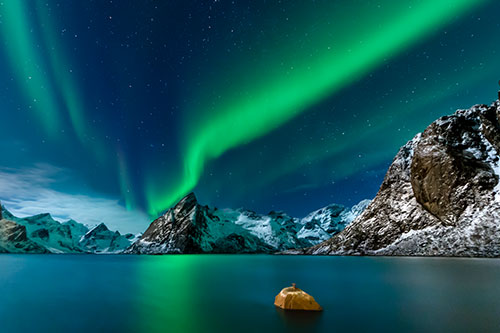 European firms have signed an MoU to develop a Pan-Arctic Cable System, aiming to enhance global digital connectivity via the Arctic.