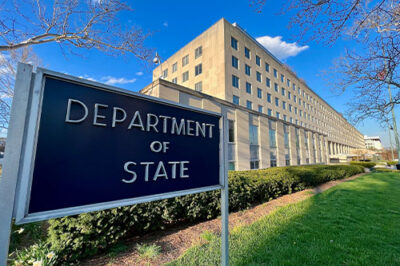 US revokes visas for Chilean officials over China-linked undersea cable security concerns, straining bilateral ties.